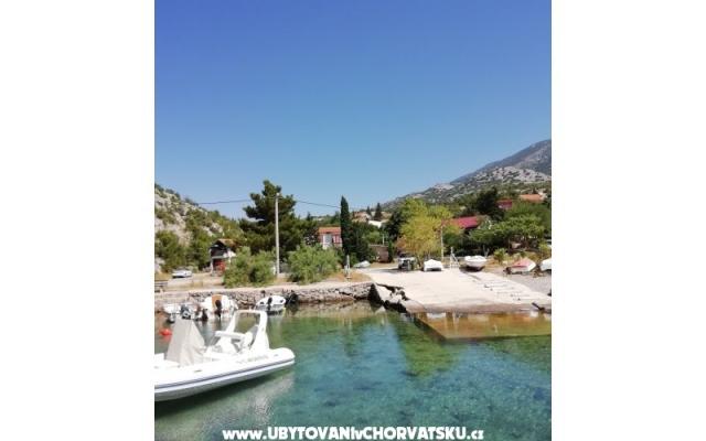 Appartement na moru – Accommodatie Karlobag Kroatië