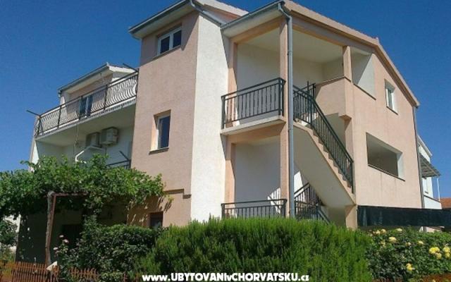 Appartement Natalija – Accommodatie Kastela Kroatië
