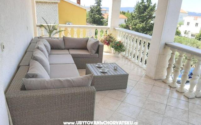 Appartementen Hrga – Accommodatie Kastela Kroatië