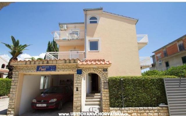 Appartement Penić – Accommodatie Kastela Kroatië