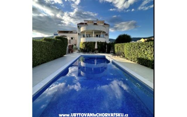 Appartementen Villa Ohana – Accommodatie Kastela Kroatië