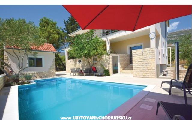 Villa Martina – Accommodatie Kastela Kroatië