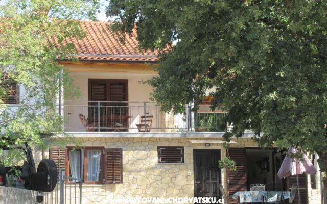 Cedrus apartment, modern / comfy – Accommodatie eiland Krk Kroatië