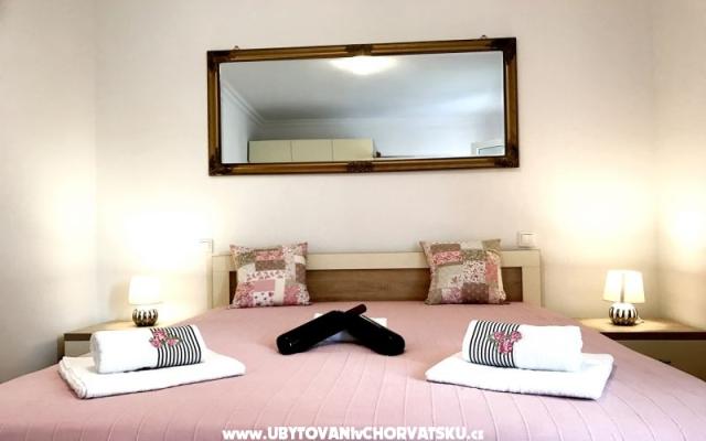 Appartement A4+2 near sea – Accommodatie Makarska Kroatië