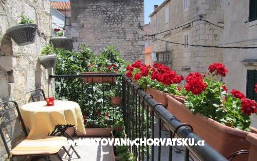 Old Town Huis – Accommodatie Makarska Kroatië