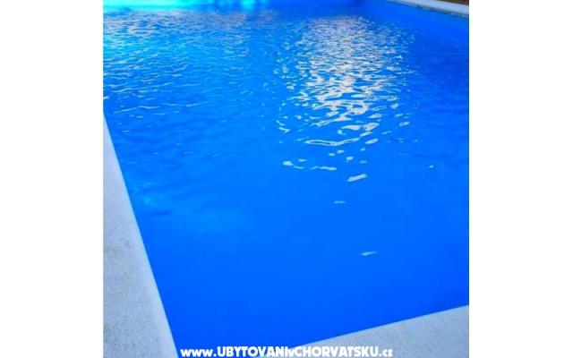 Villa GABI – Accommodatie Makarska Kroatië