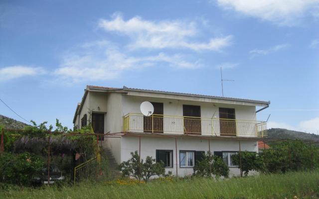 Appartement Denis – Accommodatie Marina - Trogir Kroatië