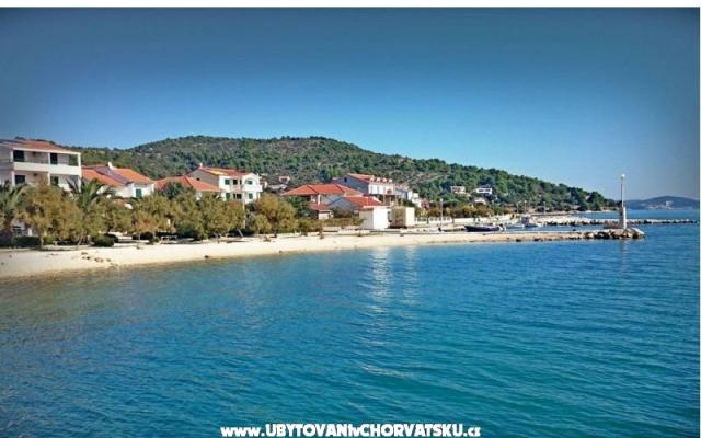 Appartement ANA – Accommodatie Marina - Trogir Kroatië