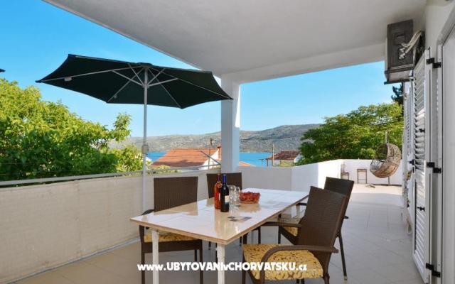 Appartement Lanterna – Accommodatie Marina - Trogir Kroatië