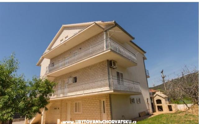 Ferienwohnung Vinisce – Accommodatie Marina - Trogir Kroatië