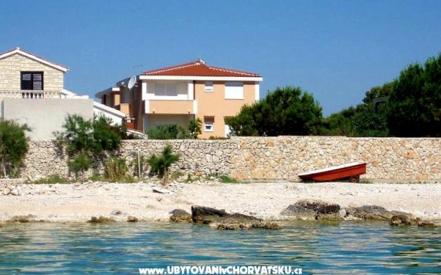 Appartementen Marko Sevid – Accommodatie Marina - Trogir Kroatië