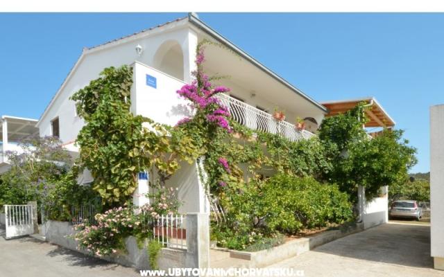 Appartementen Nina – Accommodatie Marina - Trogir Kroatië
