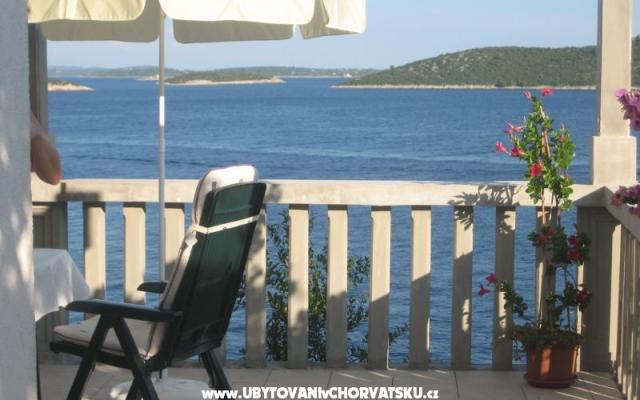 Appartementen Punta  – Accommodatie Marina - Trogir Kroatië