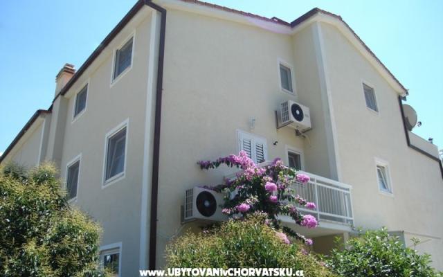 Appartementen Luka – Accommodatie Marina - Trogir Kroatië