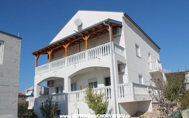 Appartementen Maričić Maslenica – Accommodatie Maslenica Kroatië