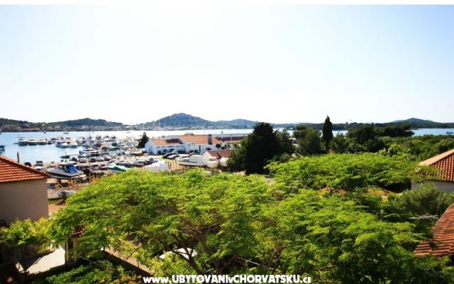 Appartement Dino Murter – Accommodatie eiland Murter Kroatië