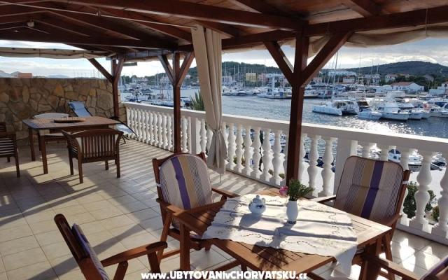 Appartementen Irena – Accommodatie eiland Murter Kroatië