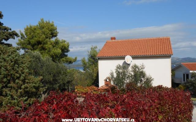 Holiday Huis Maya – Accommodatie eiland Murter Kroatië