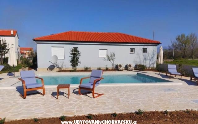 Holiday Home POMALO – Accommodatie Nin - Zadar Kroatië