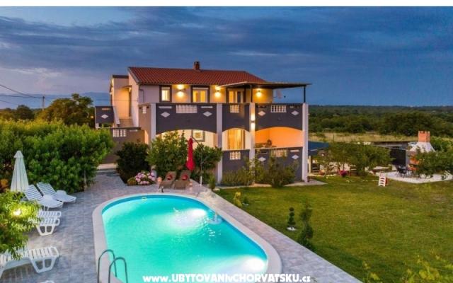 Villa Noemi – Accommodatie Nin - Zadar Kroatië