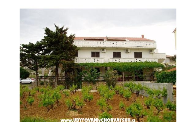 Appartement Lucija – Accommodatie Novalja - Pag Kroatië