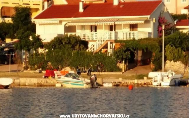 Kod Dobrice  – Accommodatie Novalja - Pag Kroatië