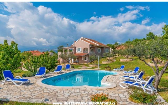 Villa Marija – Accommodatie Novigrad Kroatië