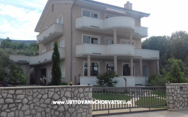 Villa Mira – Accommodatie Novi Vinodolski Kroatië