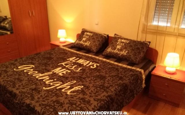 Appartementen Jelena – Accommodatie Omis Kroatië