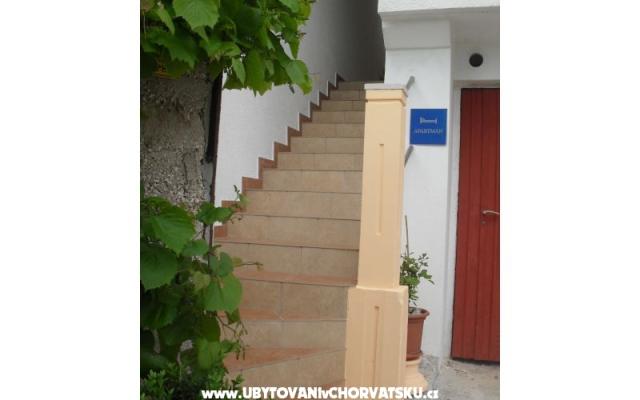 Appartement Danica – Accommodatie Omis Kroatië