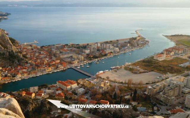 Appartement Marija Mandić – Accommodatie Omis Kroatië