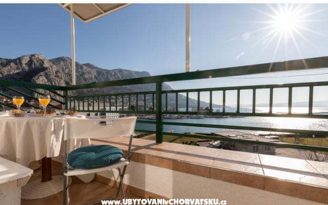 Appartementen Monika – Accommodatie Omis Kroatië