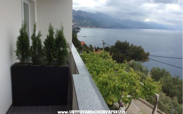 Appartementts More ***Marušići – Accommodatie Omis Kroatië