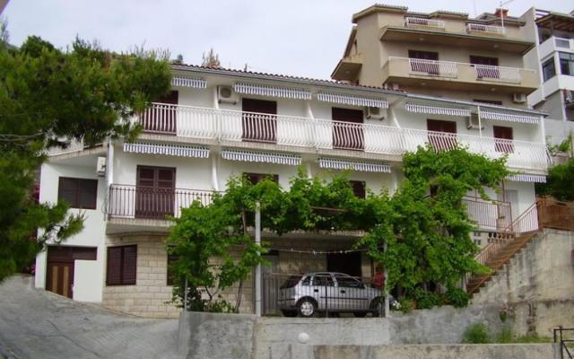 Appartementen Ruža – Accommodatie Omis Kroatië