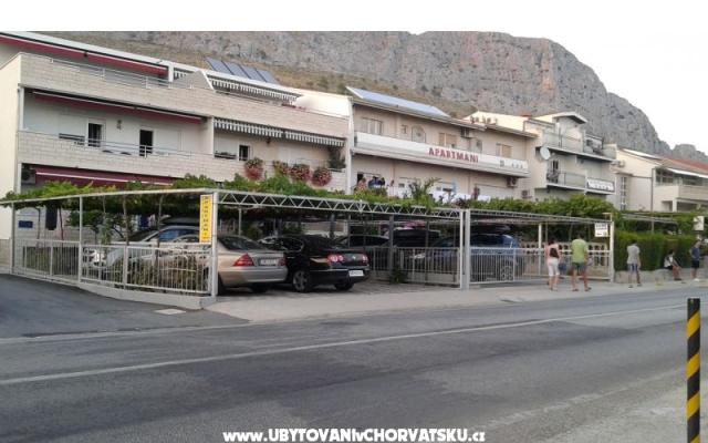 Appartementen Vrdoljak - Duce – Accommodatie Omis Kroatië