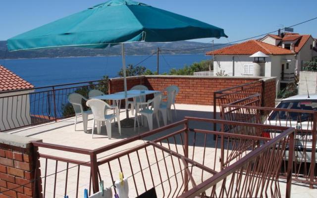 Appartementen Tony – Accommodatie Omis Kroatië