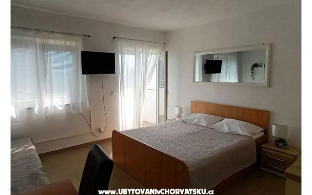 Appartementen Monika – Accommodatie Omis Kroatië
