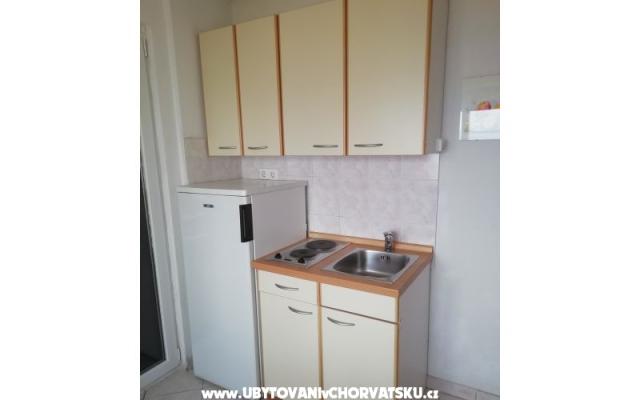 Appartementen villa Jelena – Accommodatie Omis Kroatië