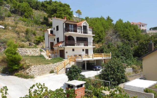 Palfeys  – Accommodatie Omis Kroatië
