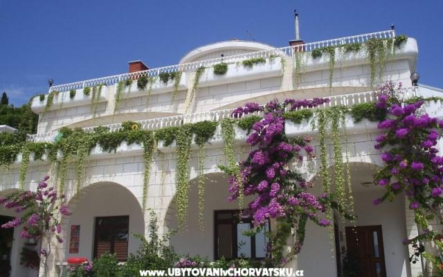 Pensioen Cagal – Accommodatie Omis Kroatië