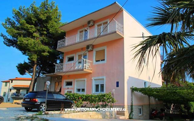 Villa Matijević – Accommodatie Omis Kroatië