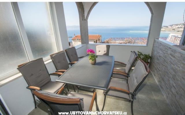 Villa Tomislav – Accommodatie Omis Kroatië