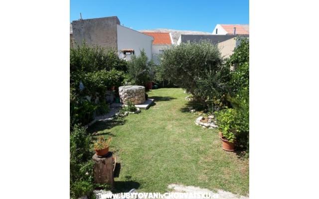Appartementen Center Pag – Accommodatie eiland Pag Kroatië