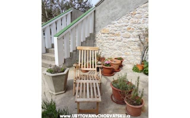 Stonehouse Dana – Accommodatie eiland Pag Kroatië