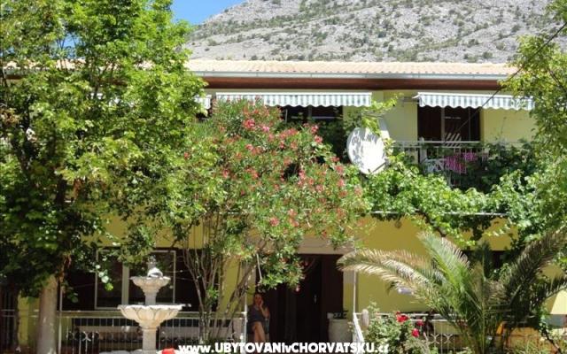 Appartementen Velebit – Accommodatie Starigrad Paklenica Kroatië