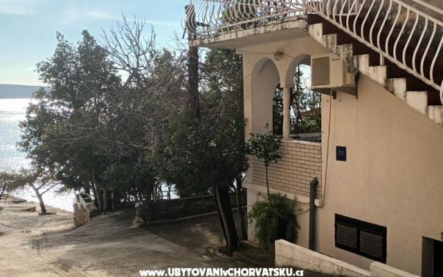 MALA LAGUNA – Accommodatie Starigrad Paklenica Kroatië