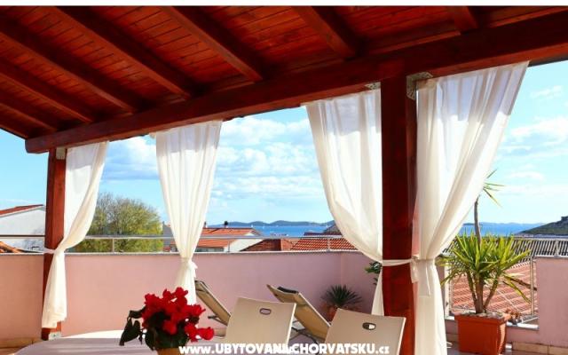 Appartementen Ana – Accommodatie Pakostane Kroatië