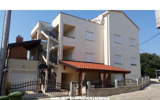 Appartementen Barbara – Accommodatie Pakostane Kroatië