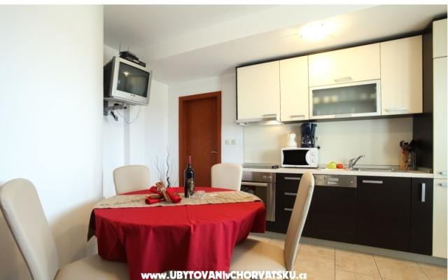 Pakoštane Appartementen Di-Ana – Accommodatie Pakostane Kroatië