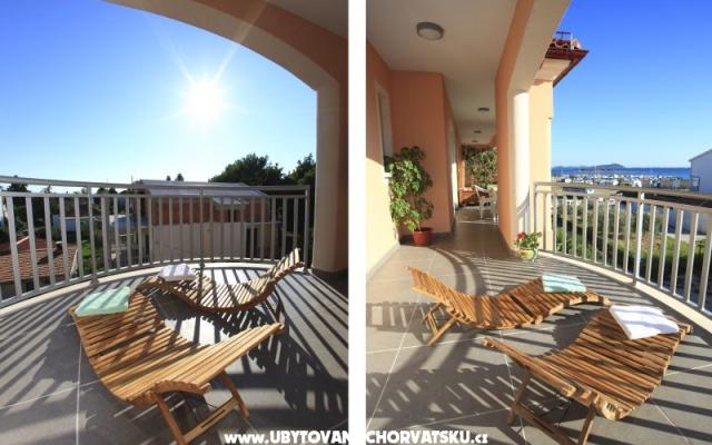 Villa Lena – Accommodatie Pakostane Kroatië